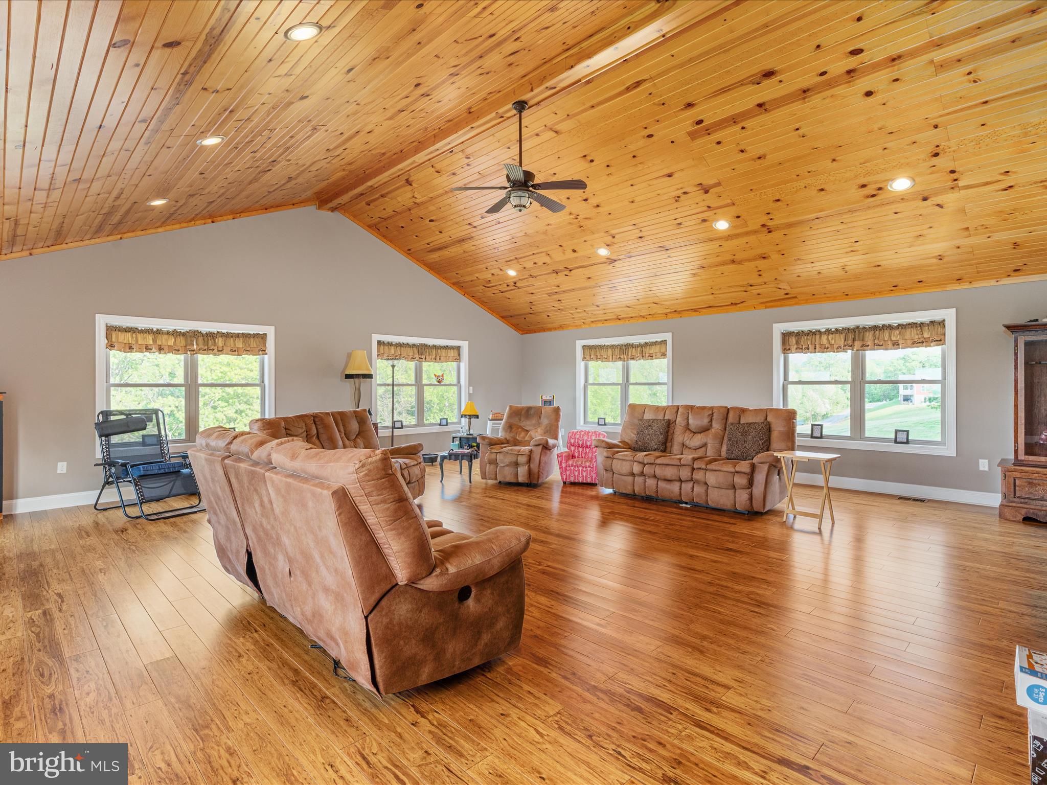 CHRISTOPHER WOODS - Residential