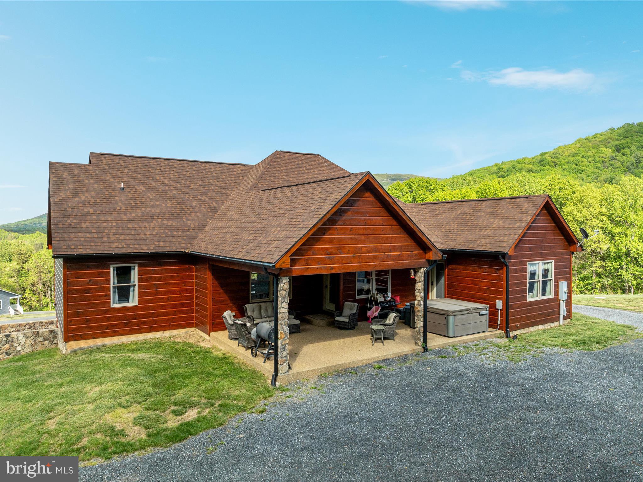 CHRISTOPHER WOODS - Residential