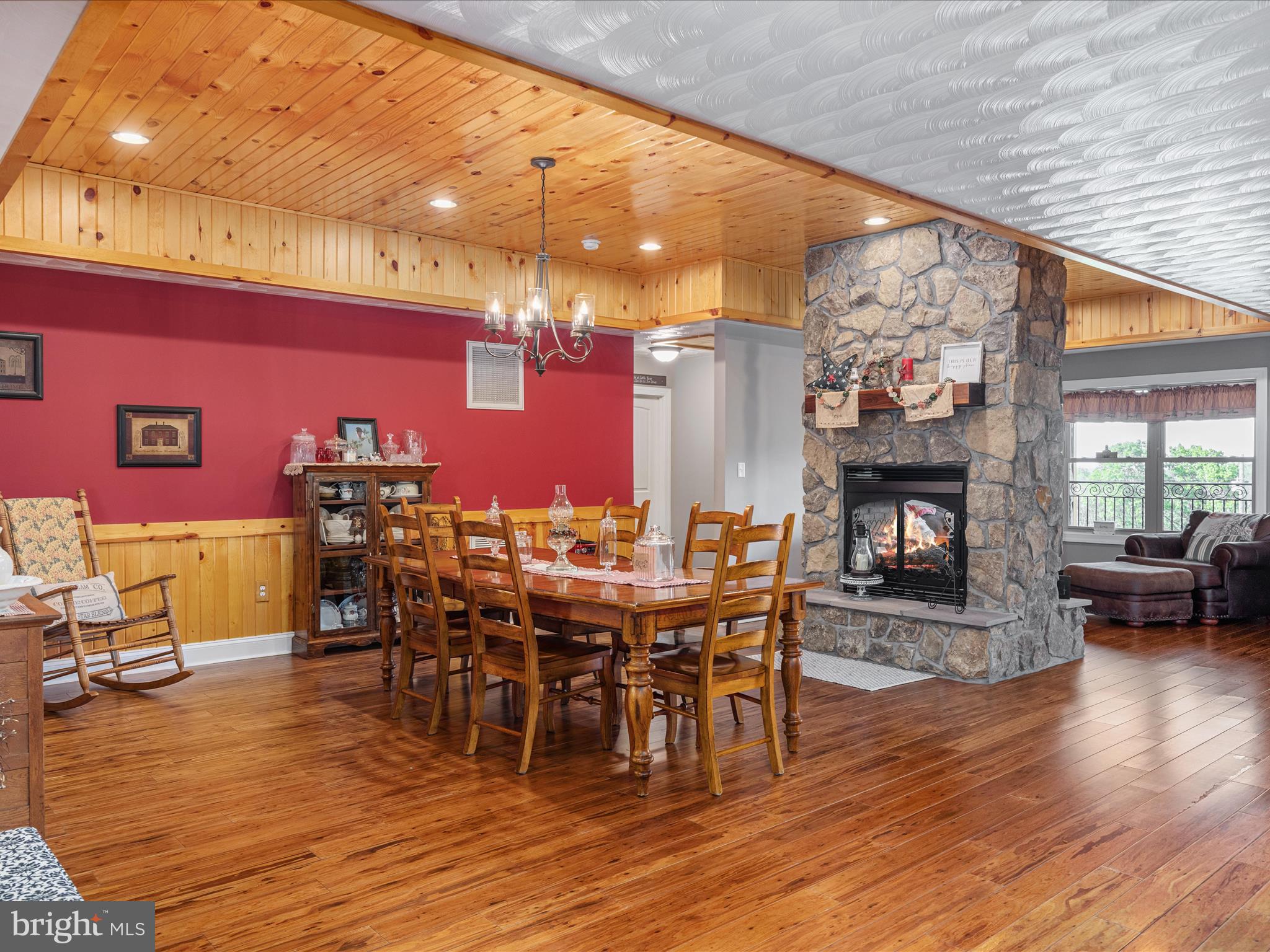 CHRISTOPHER WOODS - Residential