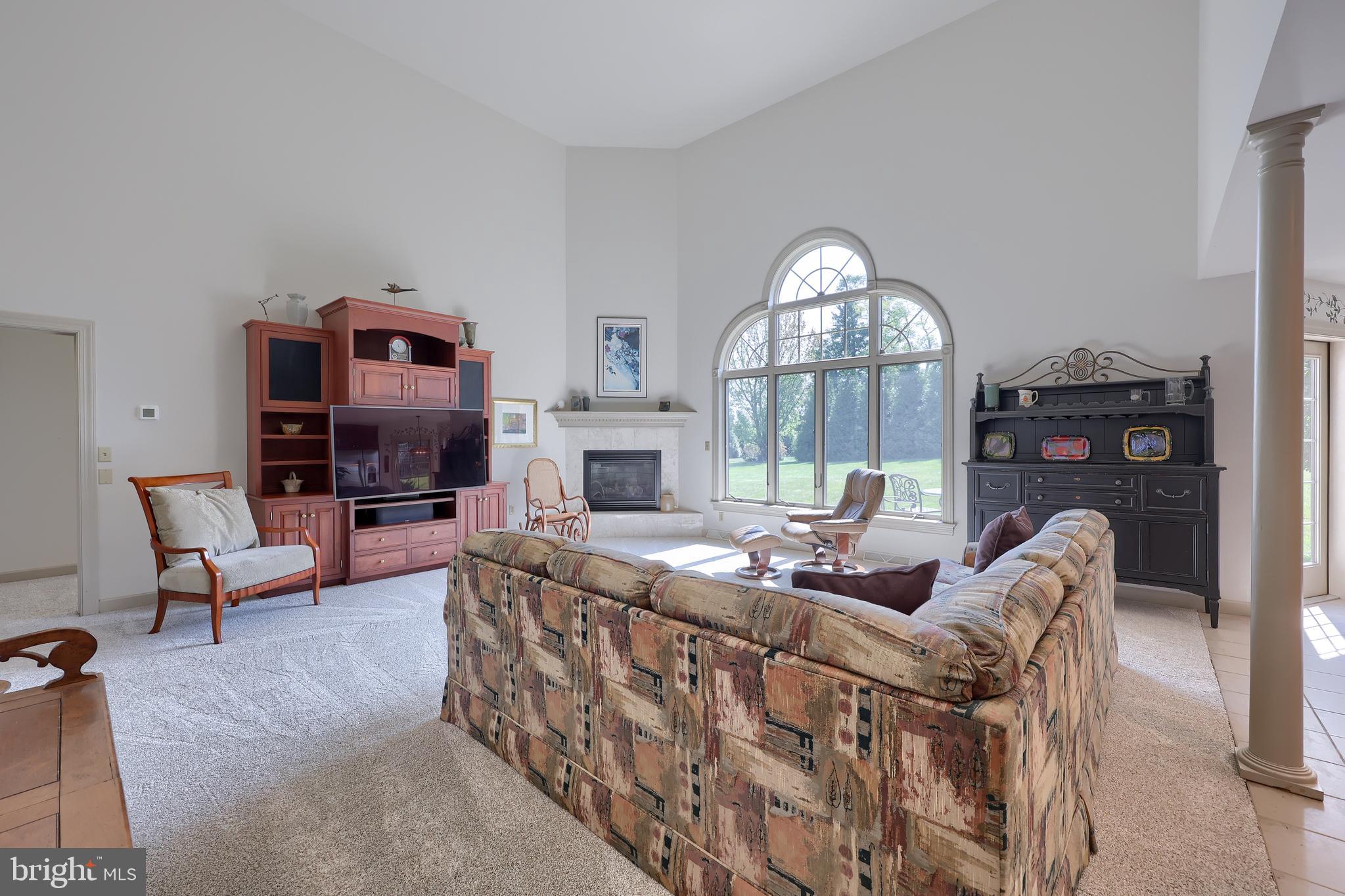 502 COUNTRY MEADOWS DRIVE