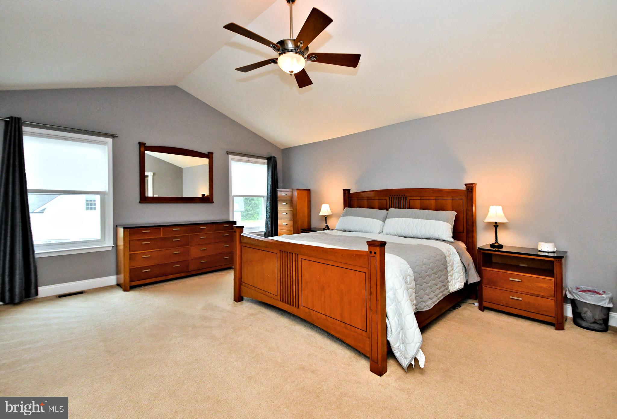 VALLEY GREEN - Residential