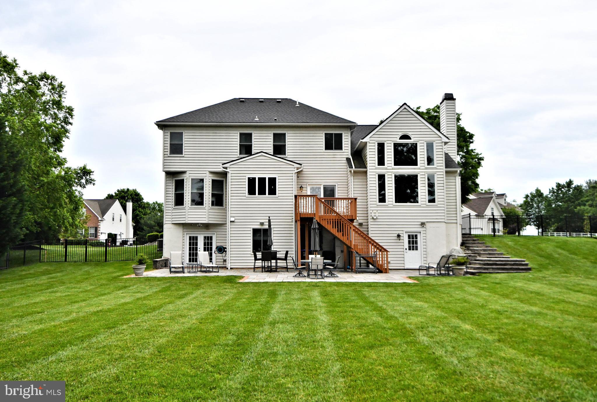 VALLEY GREEN - Residential