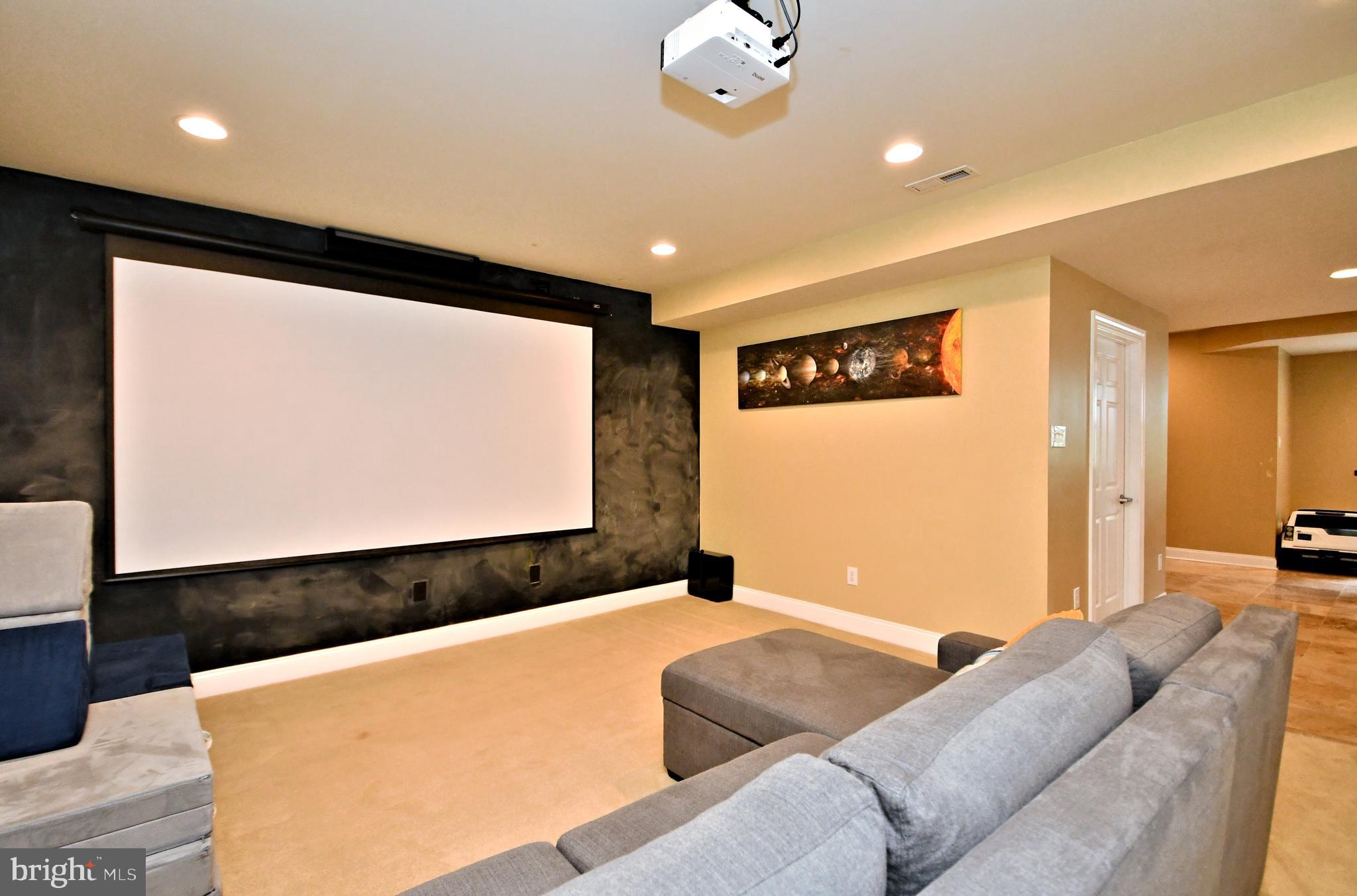 VALLEY GREEN - Residential