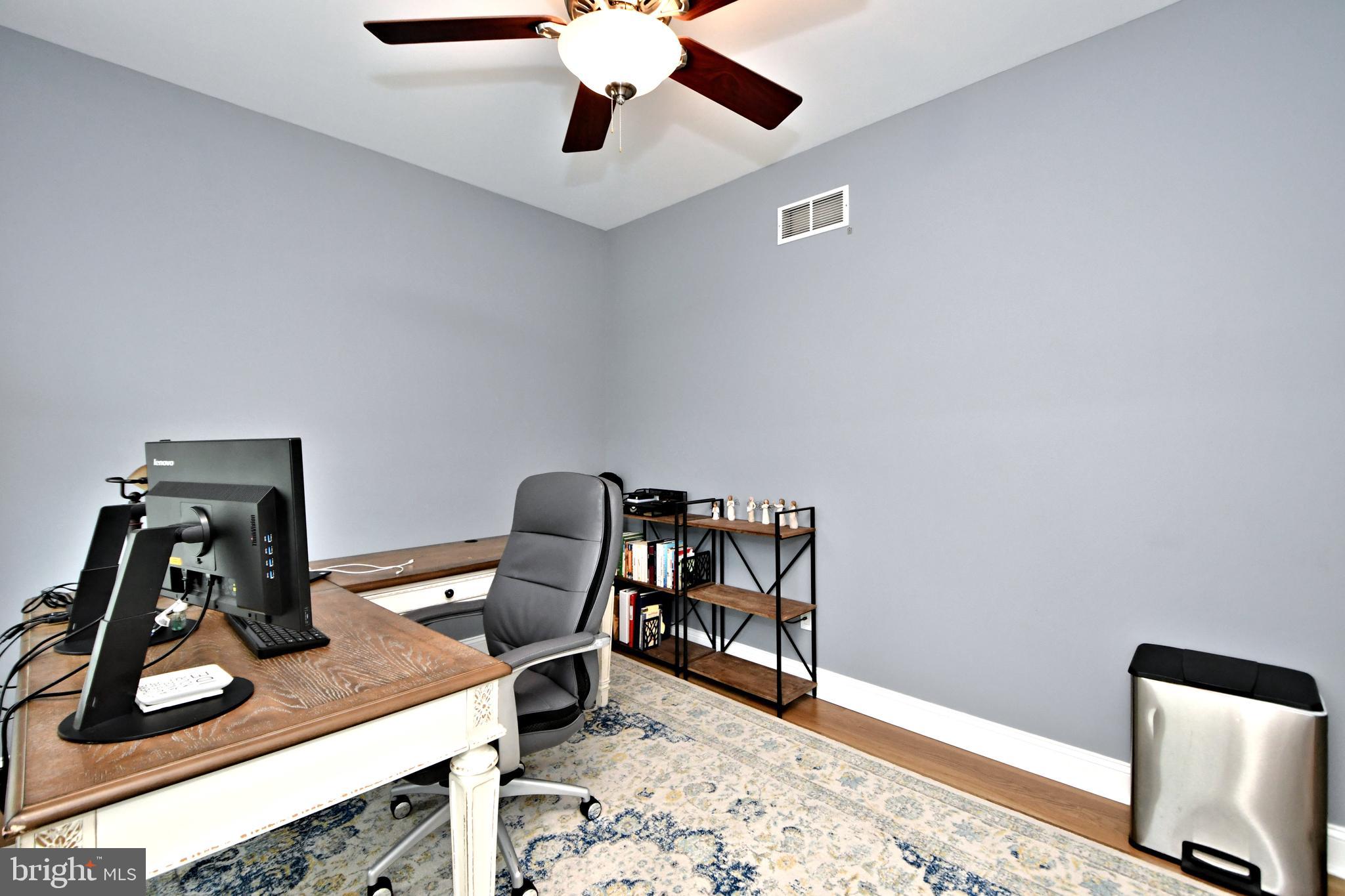 VALLEY GREEN - Residential