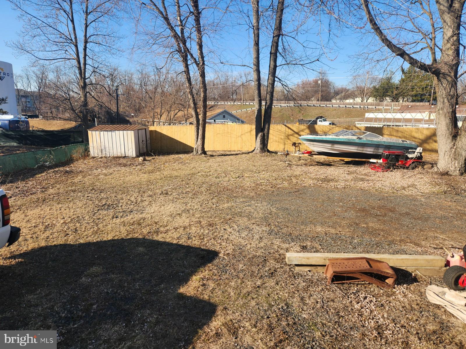 SOUTHAMPTON HGHTS - Residential