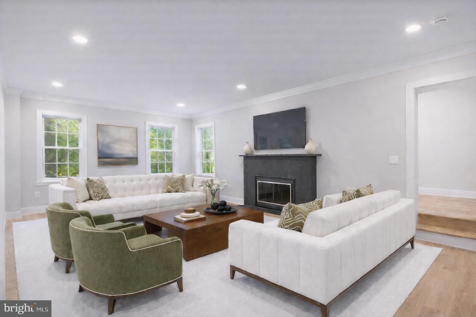 CLEVELAND PARK - Residential