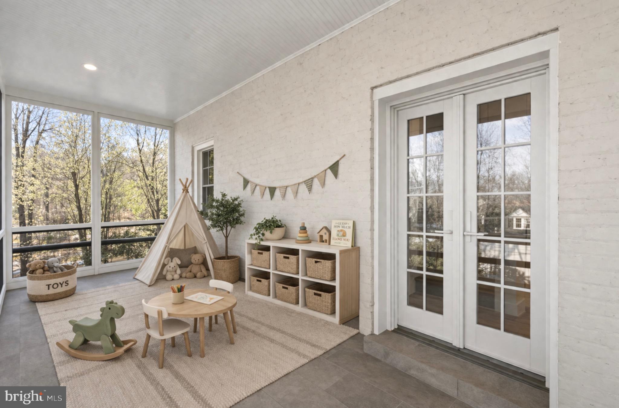 CLEVELAND PARK - Residential