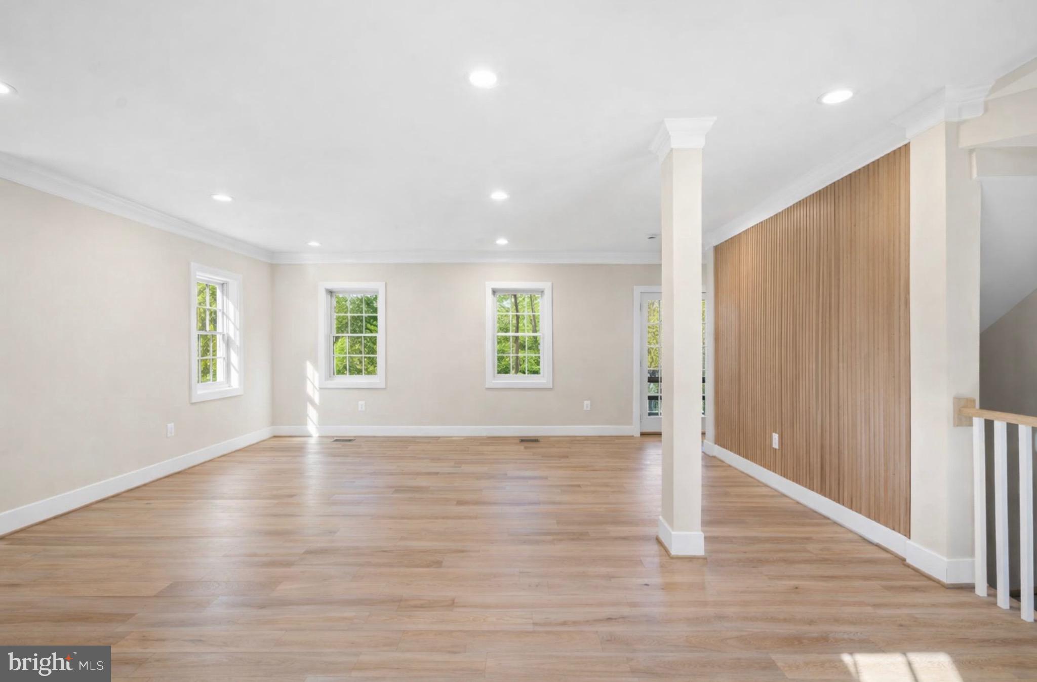 CLEVELAND PARK - Residential