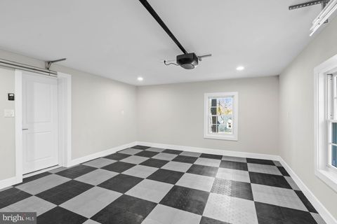 listing image 70