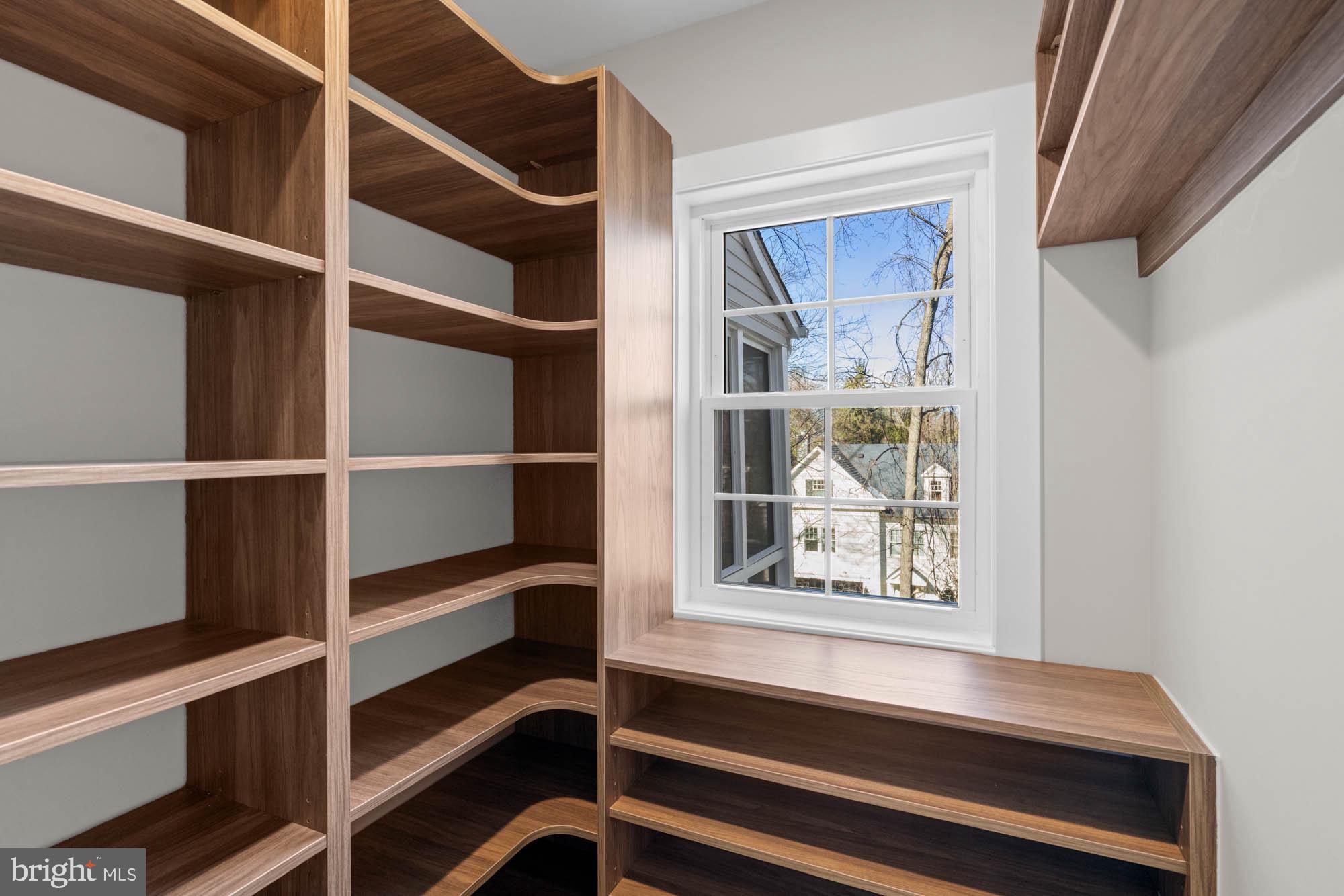 CLEVELAND PARK - Residential
