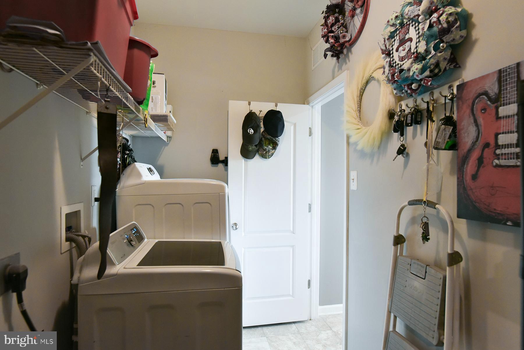 MOUNTAIN SHADOWS - Residential