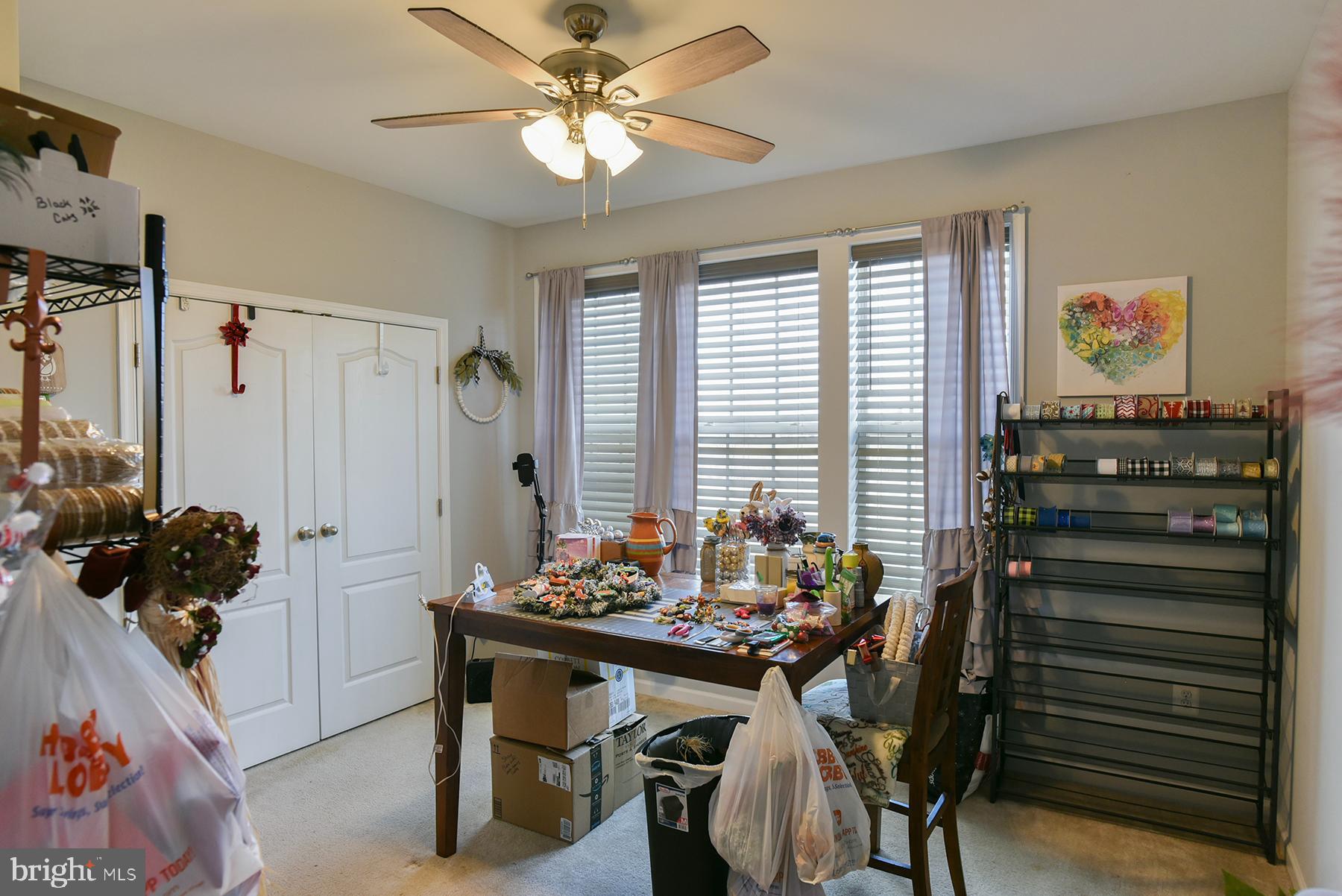 MOUNTAIN SHADOWS - Residential