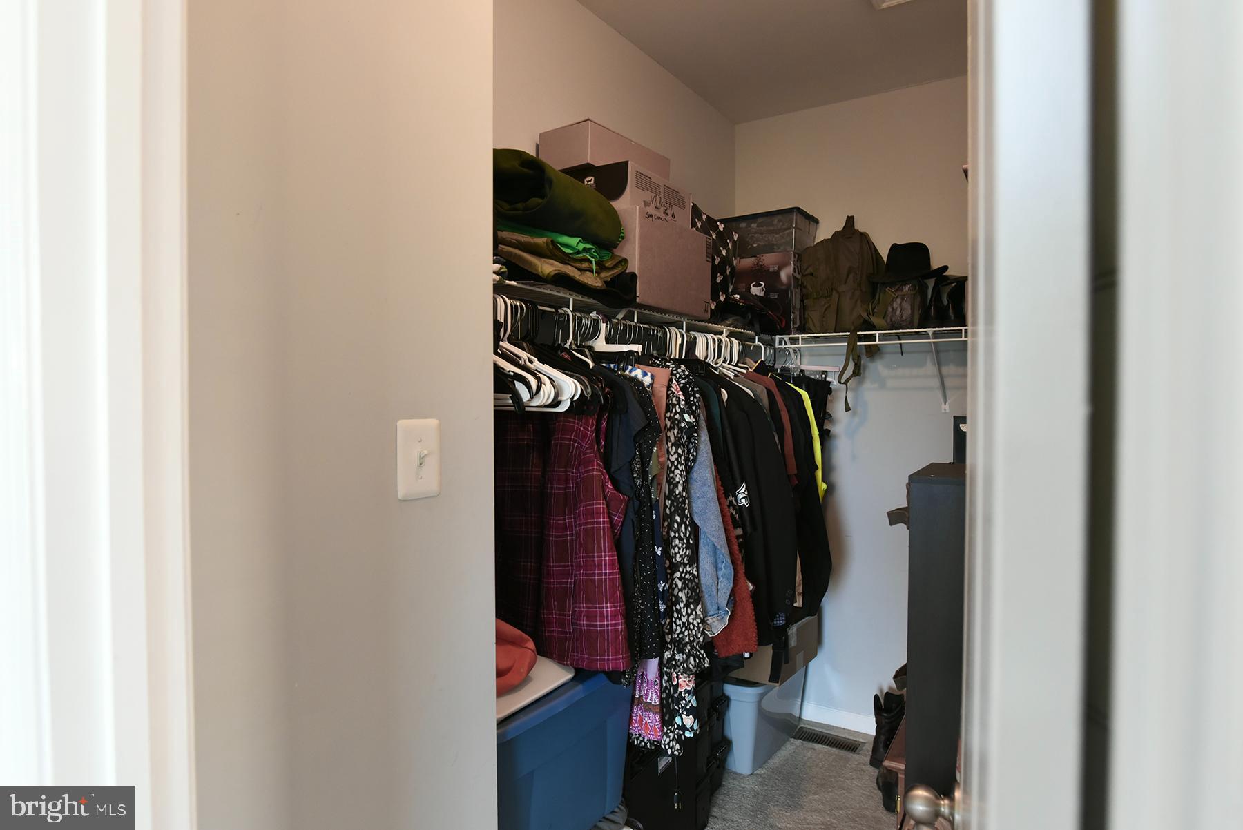 MOUNTAIN SHADOWS - Residential