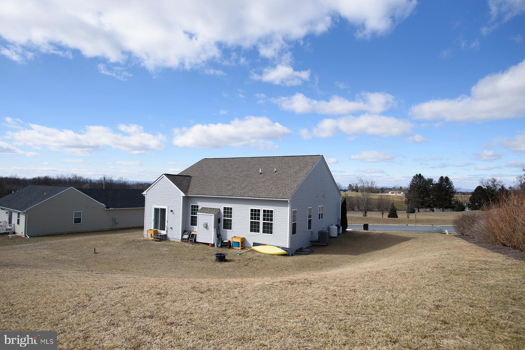 MOUNTAIN SHADOWS - Residential
