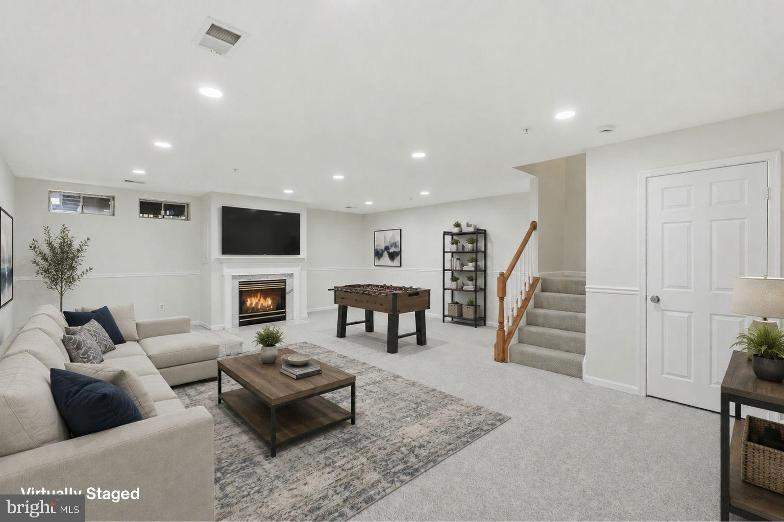 CLOPPERS MILL WEST - Residential