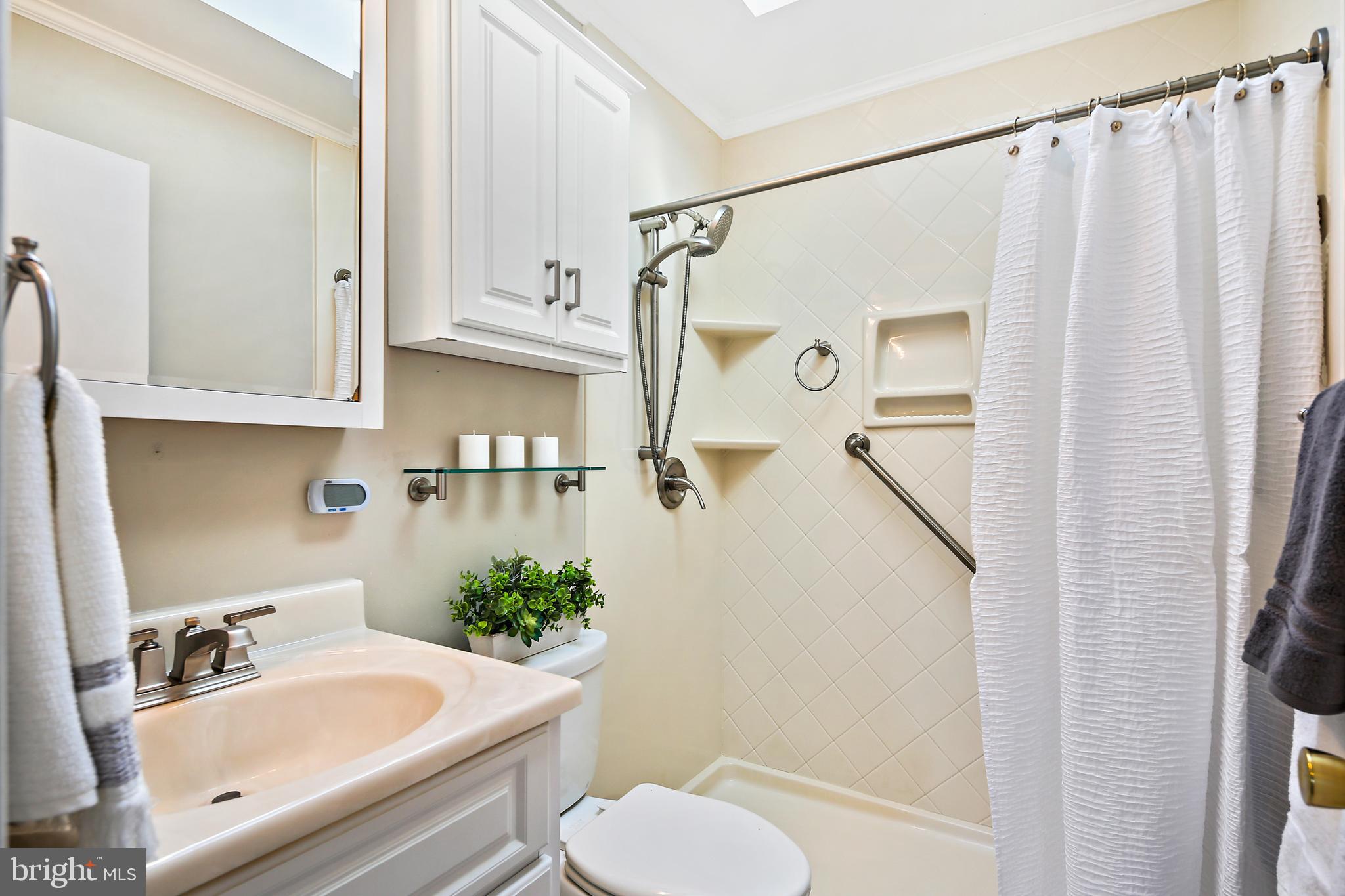 NORTH LINTHICUM - Residential