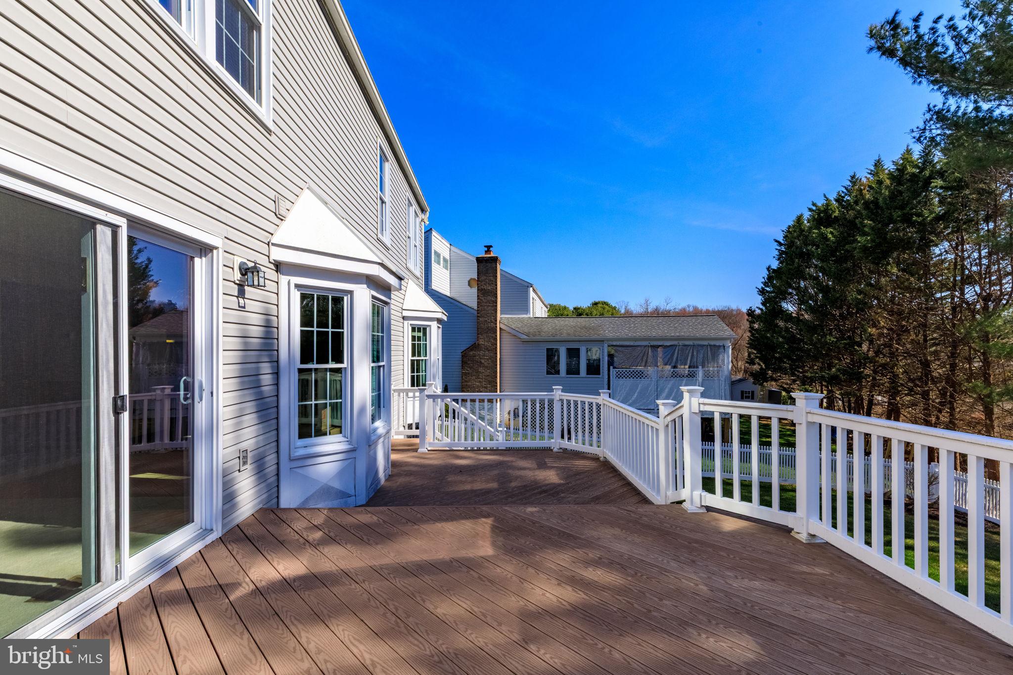 1002 BARRYMORE DRIVE