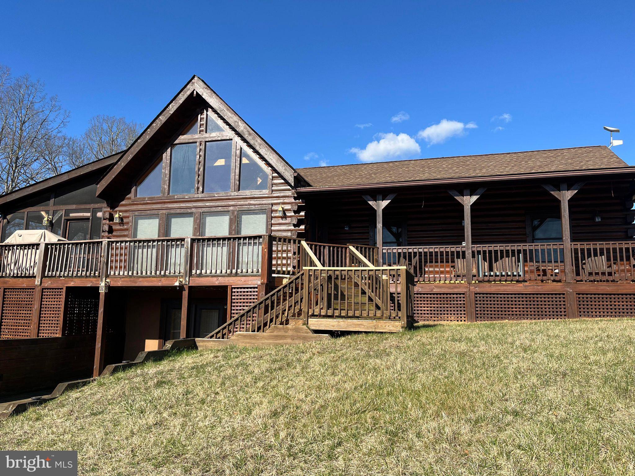 MEDALLION ESTATES - Residential