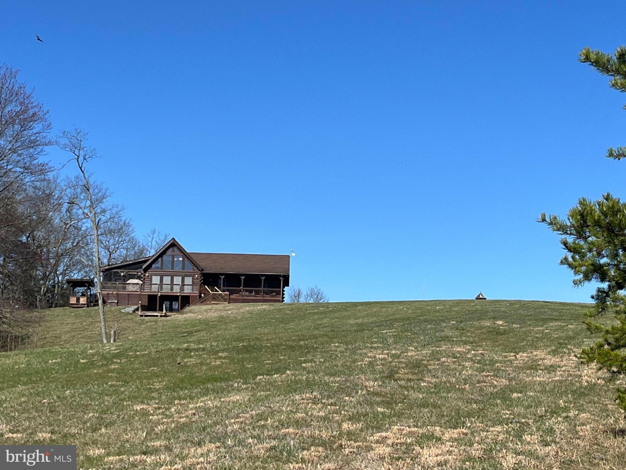 MEDALLION ESTATES - Residential