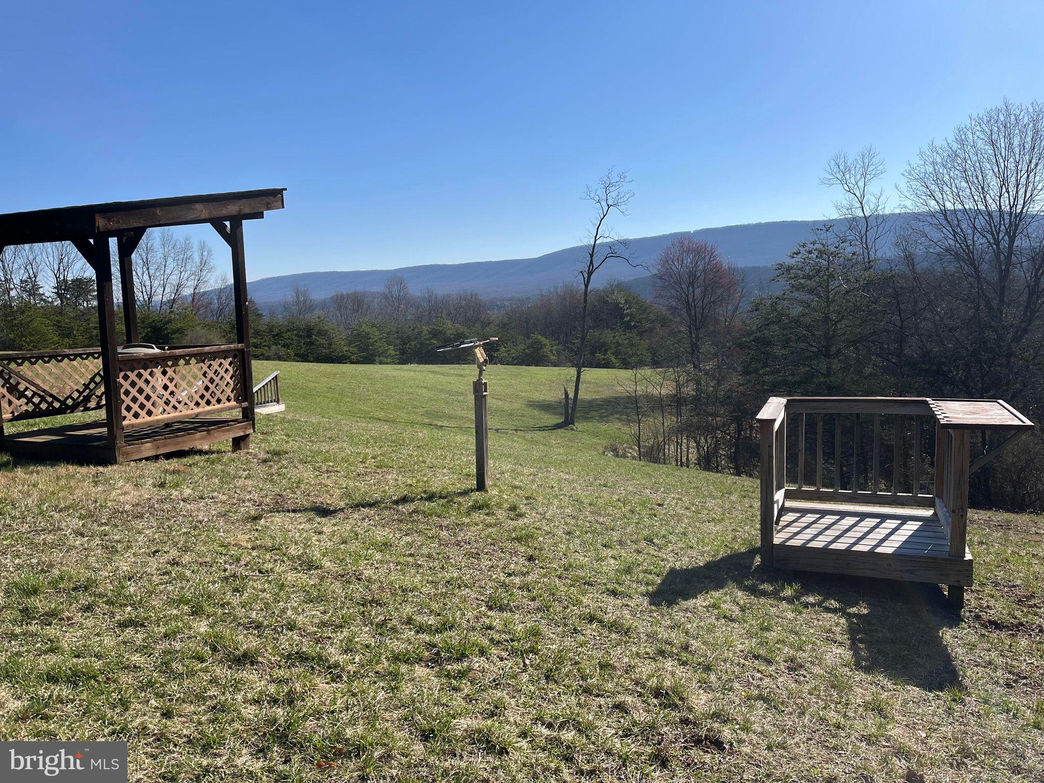 MEDALLION ESTATES - Residential