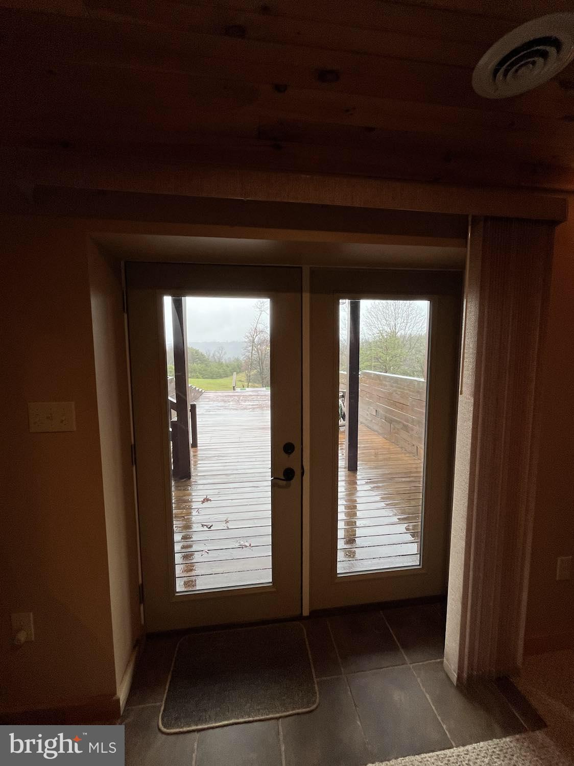 MEDALLION ESTATES - Residential