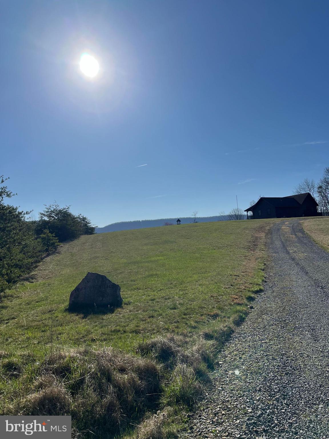 MEDALLION ESTATES - Residential