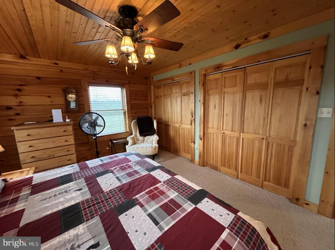 MEDALLION ESTATES - Residential