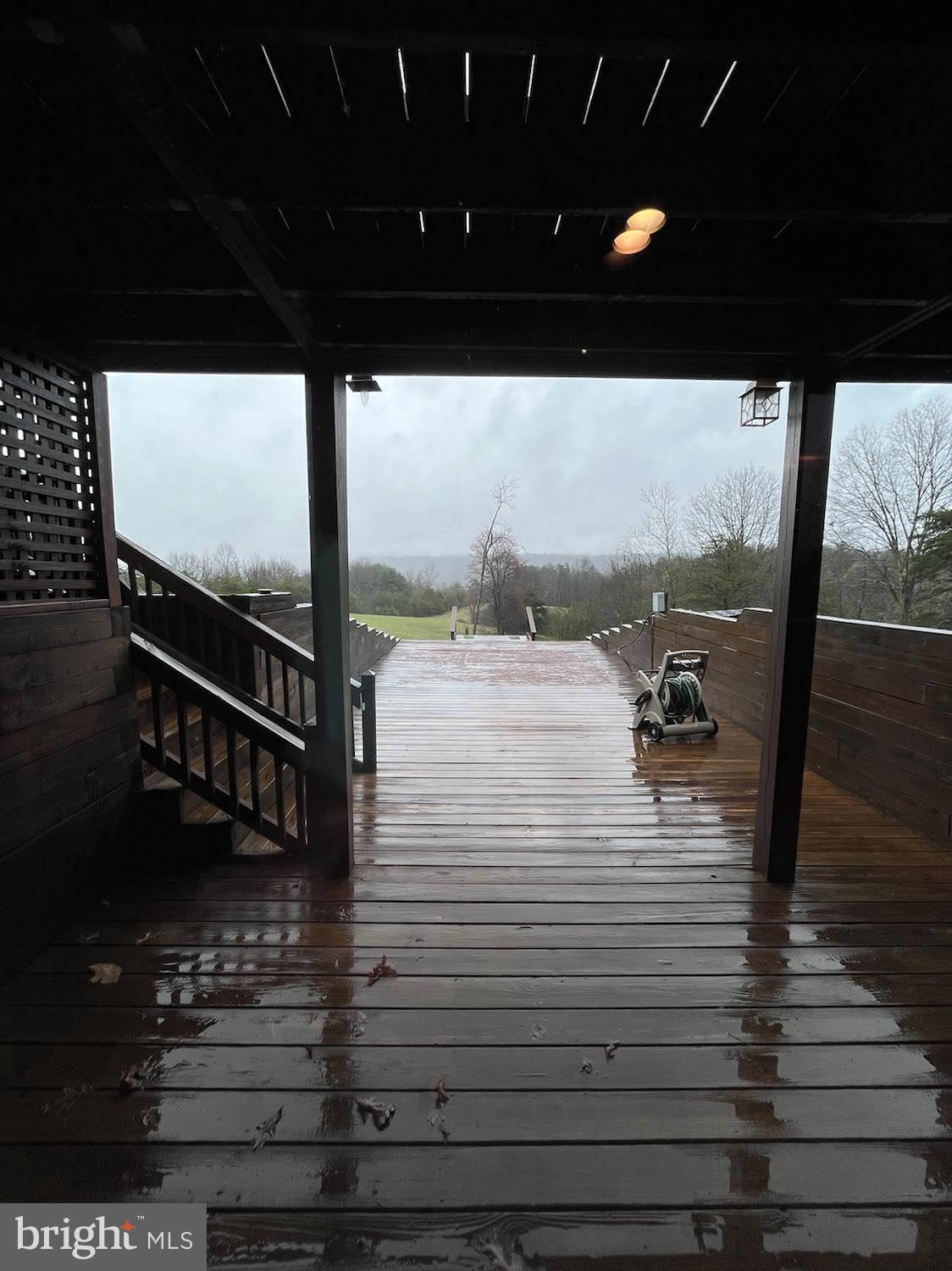 MEDALLION ESTATES - Residential