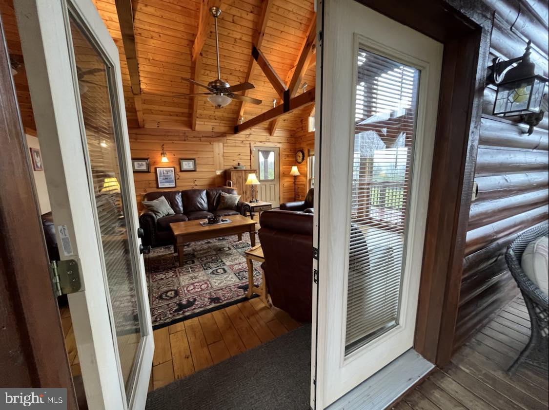 MEDALLION ESTATES - Residential