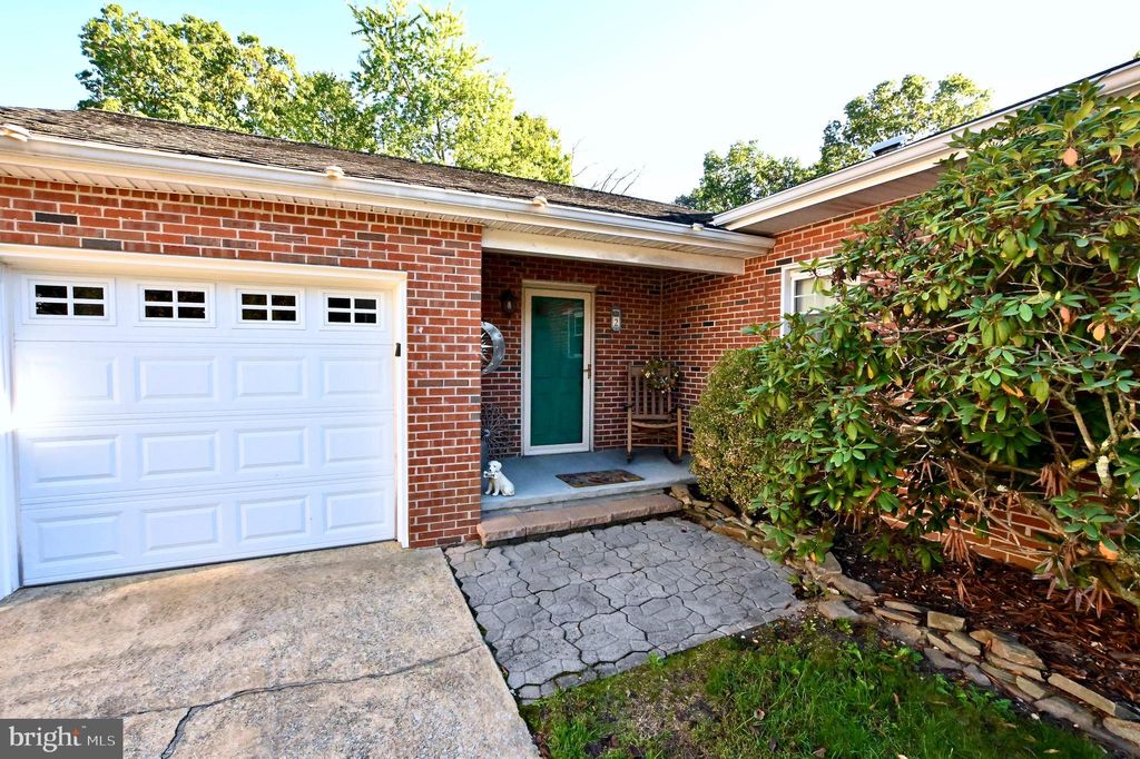 Photo of 2 Elizabeth Place, SICKLERVILLE, NJ 08081 (MLS # NJCD2103828)