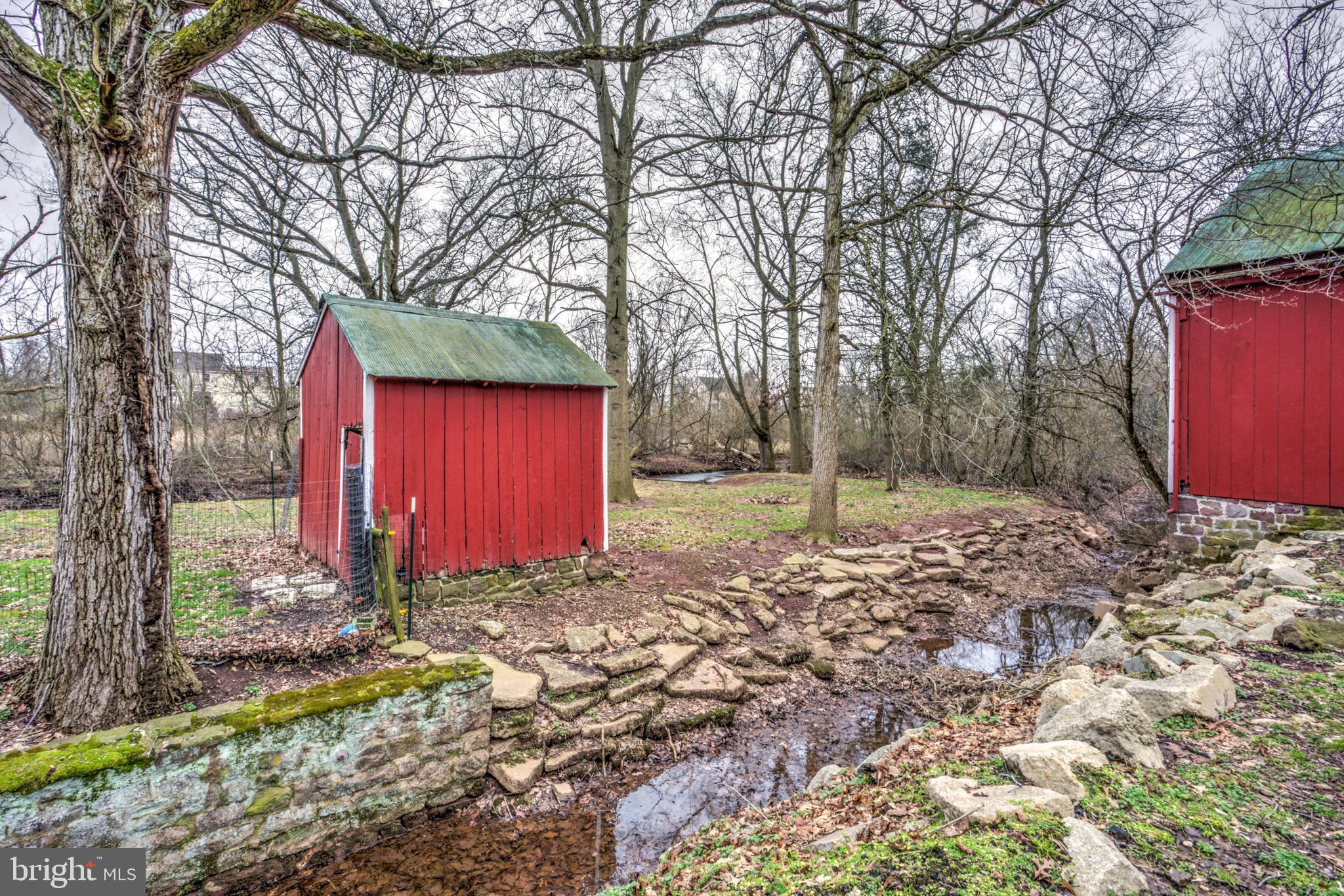 BRECKNOCK TOWNSHIP - Residential