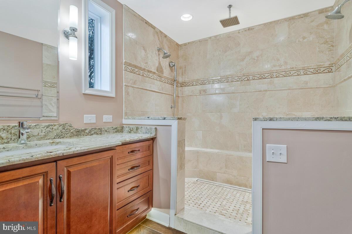 RICHFIELD STATION VILLAGE - Residential