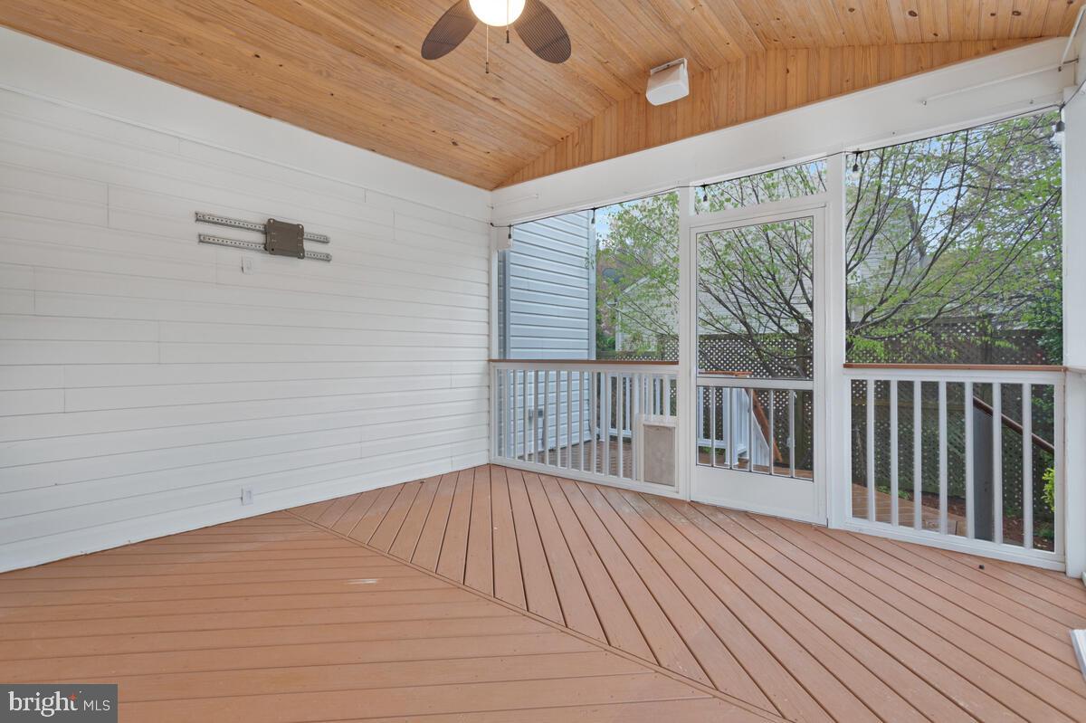 RICHFIELD STATION VILLAGE - Residential