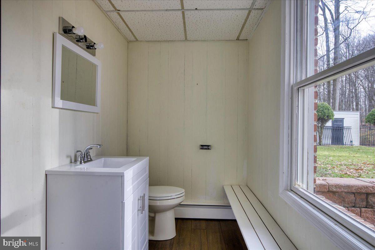 VALLEY FORGE MTN - Residential Lease