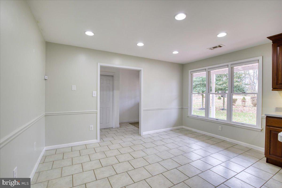 VALLEY FORGE MTN - Residential Lease