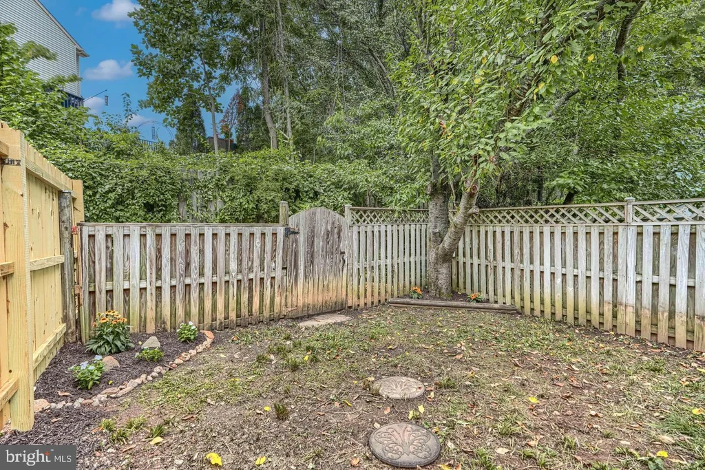 51 Stone Park Place, Nottingham, MD 21236
