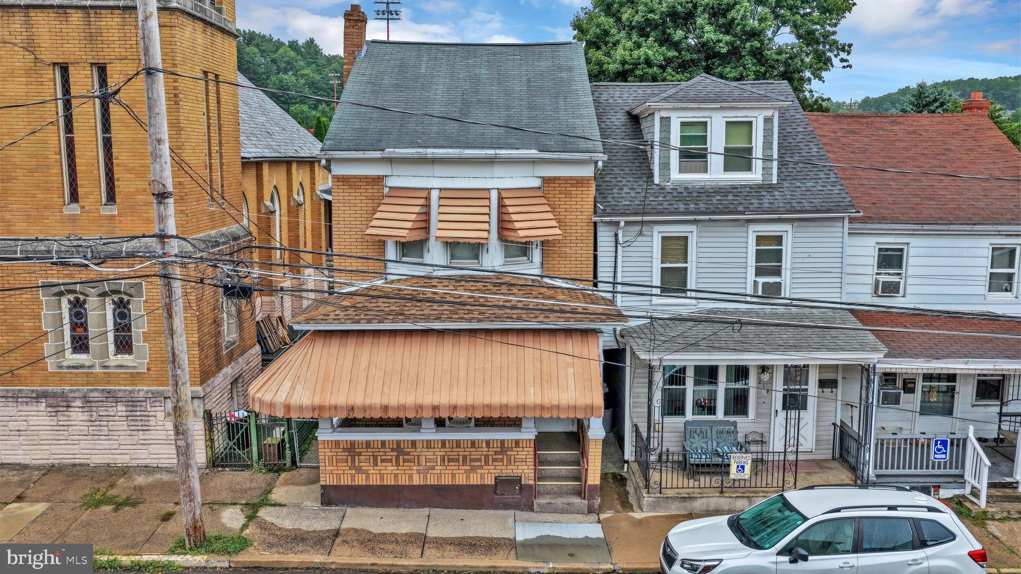 221 N MILL
