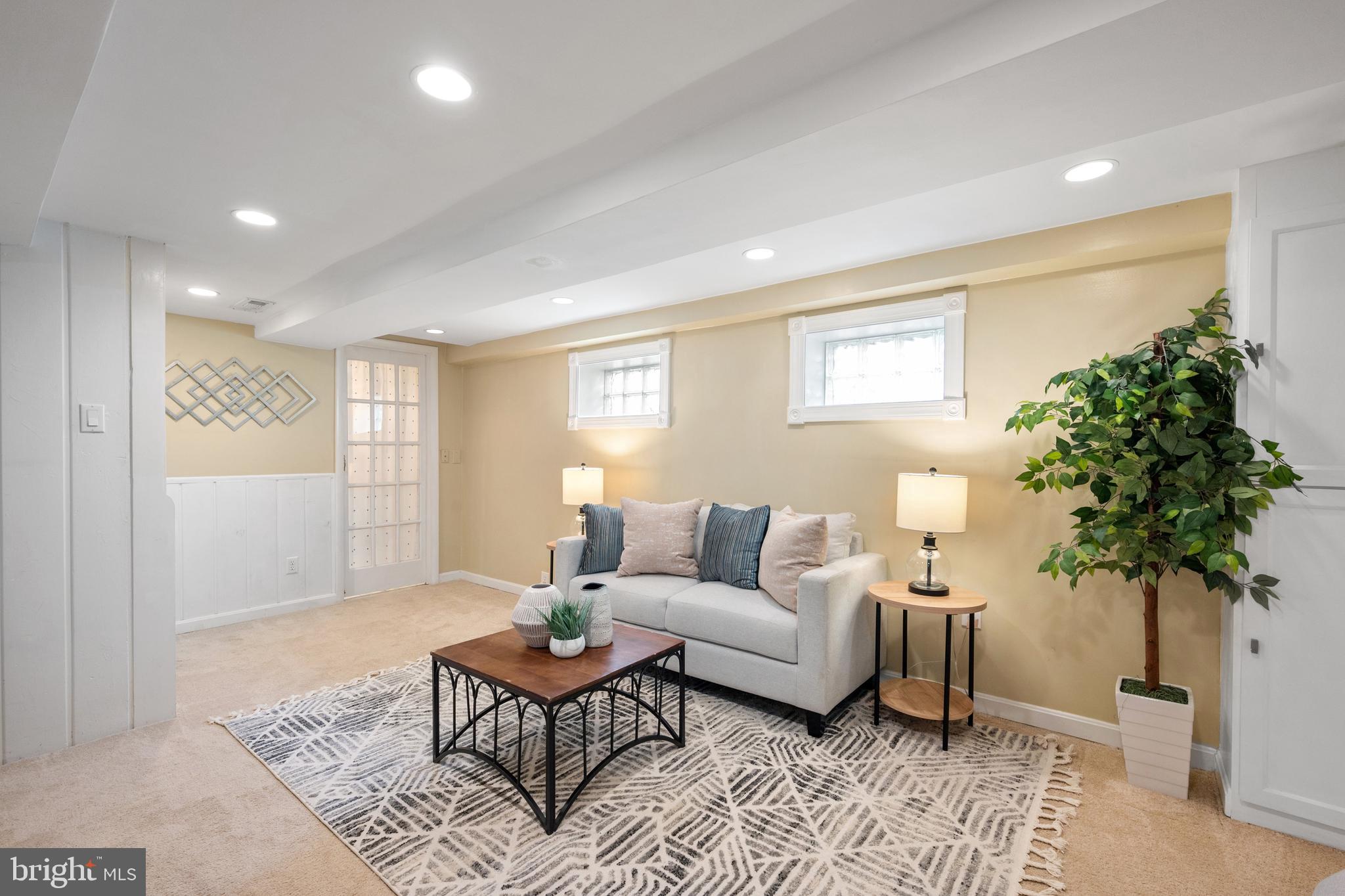 CAVALIER HOMES - Residential