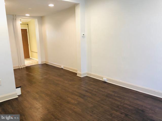 OLDE KENSINGTON - Residential Lease