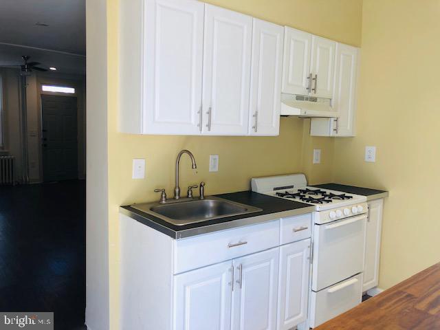 OLDE KENSINGTON - Residential Lease