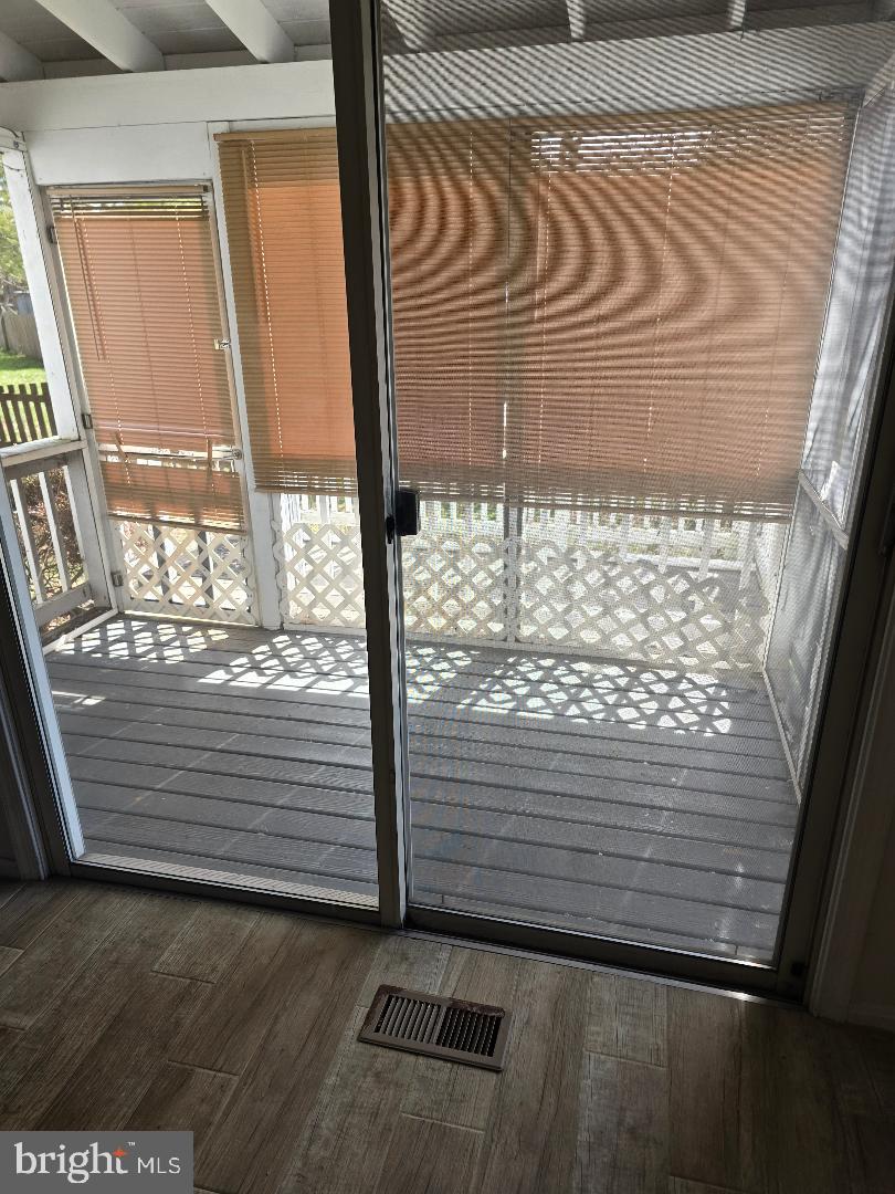 EXETER - Residential