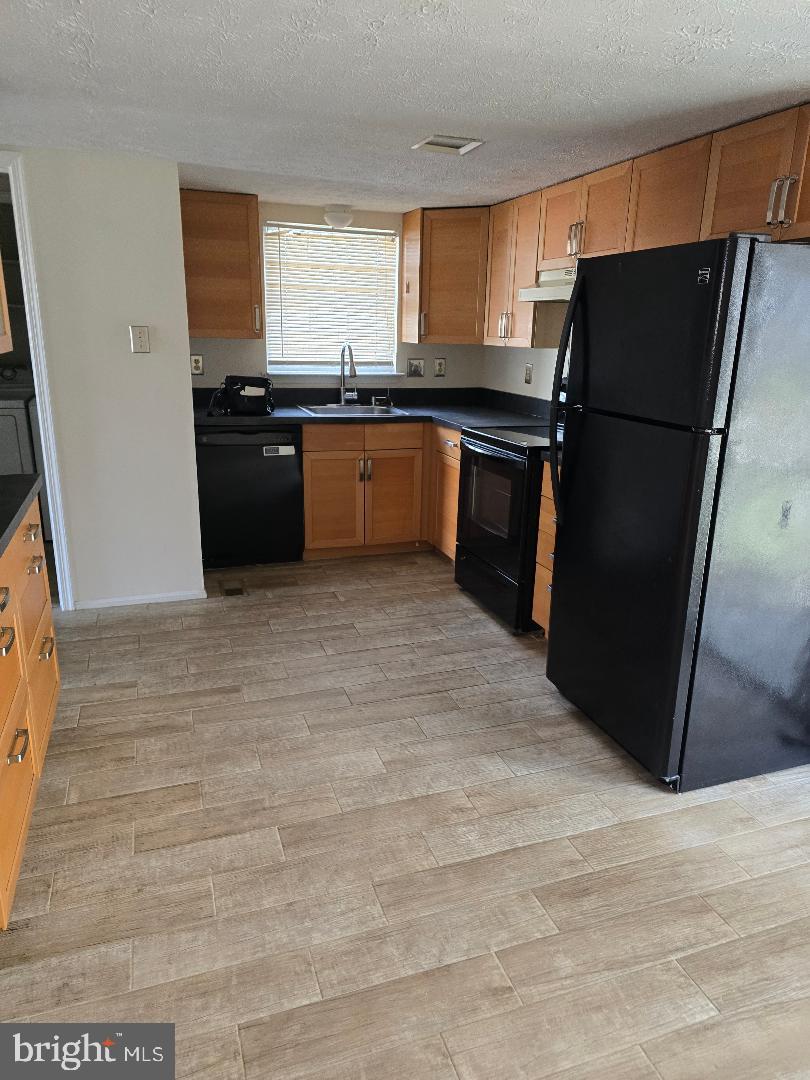 EXETER - Residential