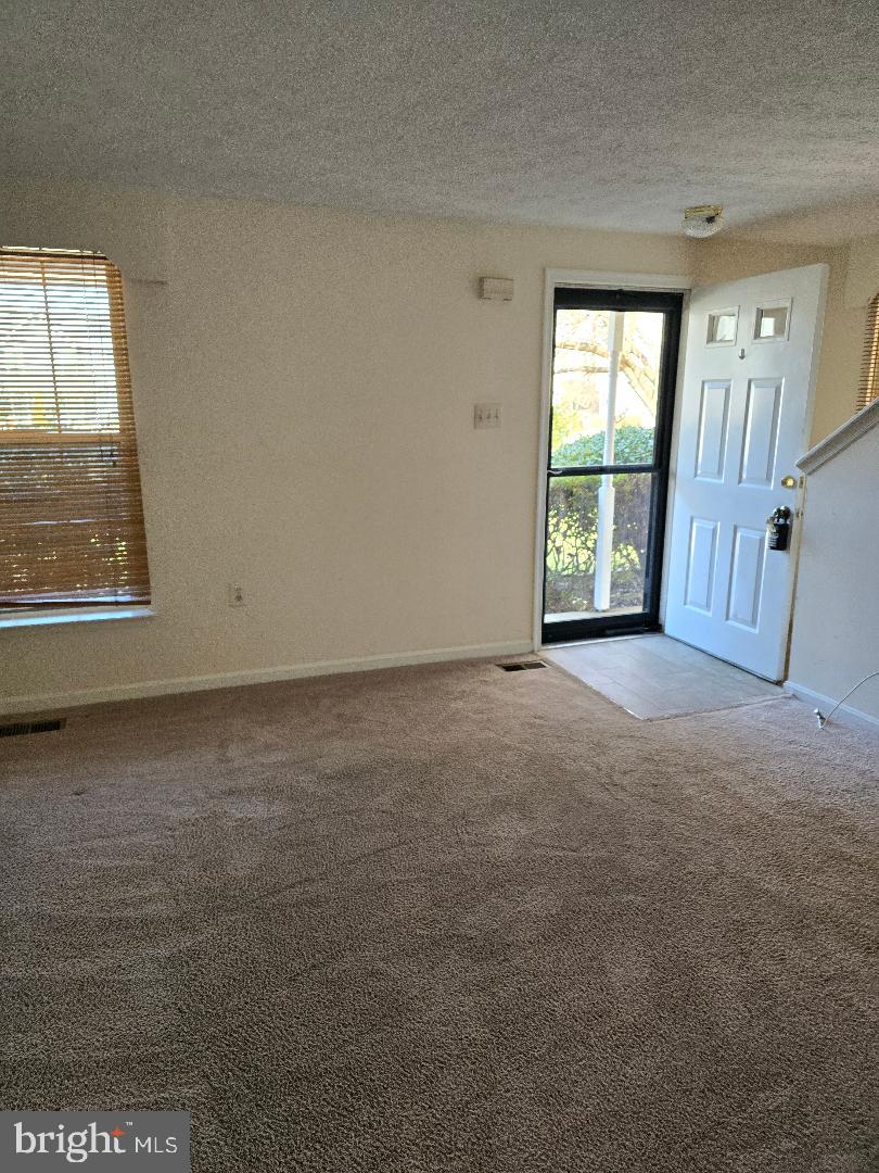 EXETER - Residential