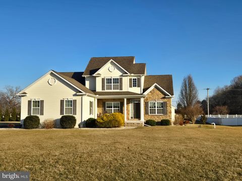 16535 SWEETWATER DRIVE MILTON DE 19968