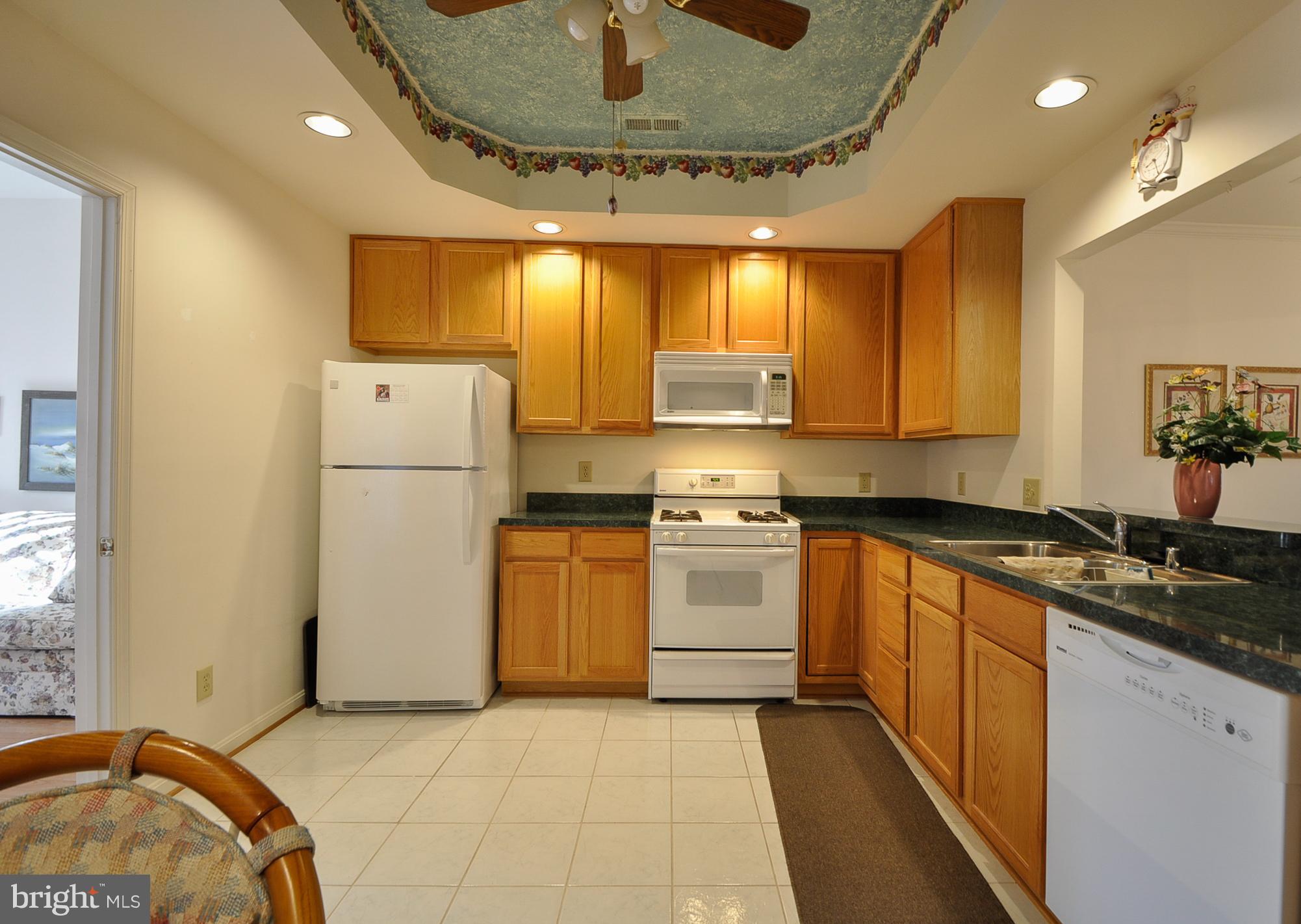 TURNBERRY WEST - Residential