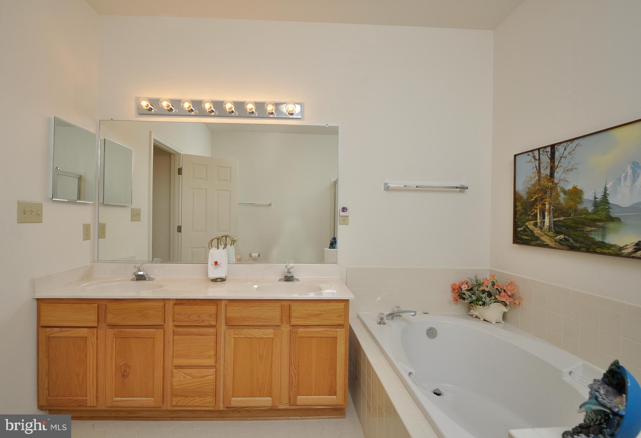 TURNBERRY WEST - Residential