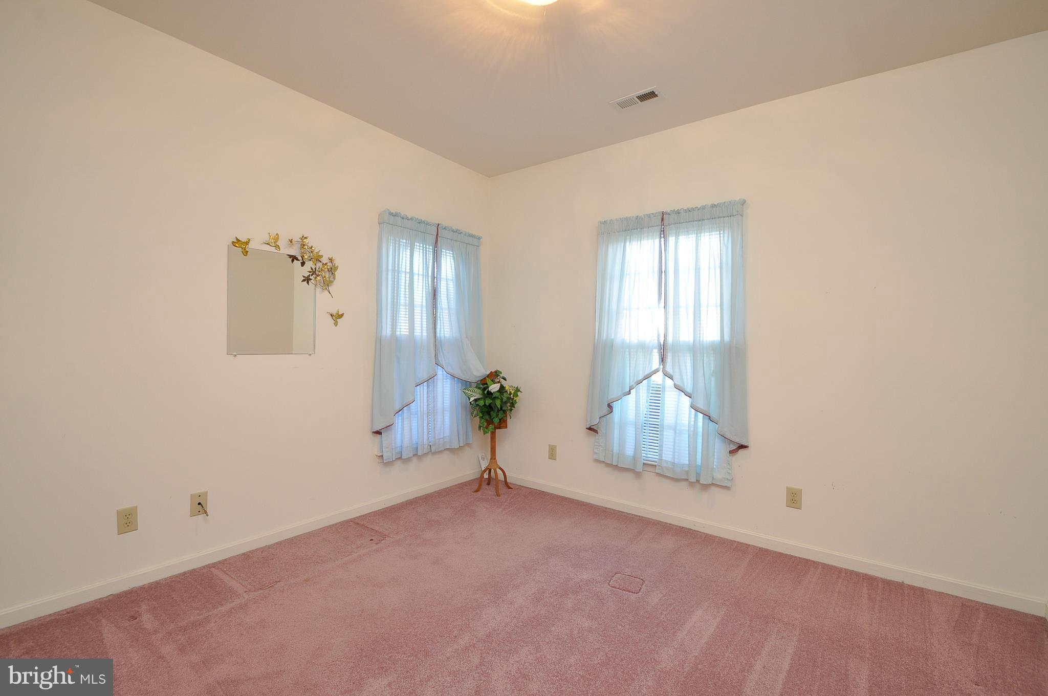 TURNBERRY WEST - Residential