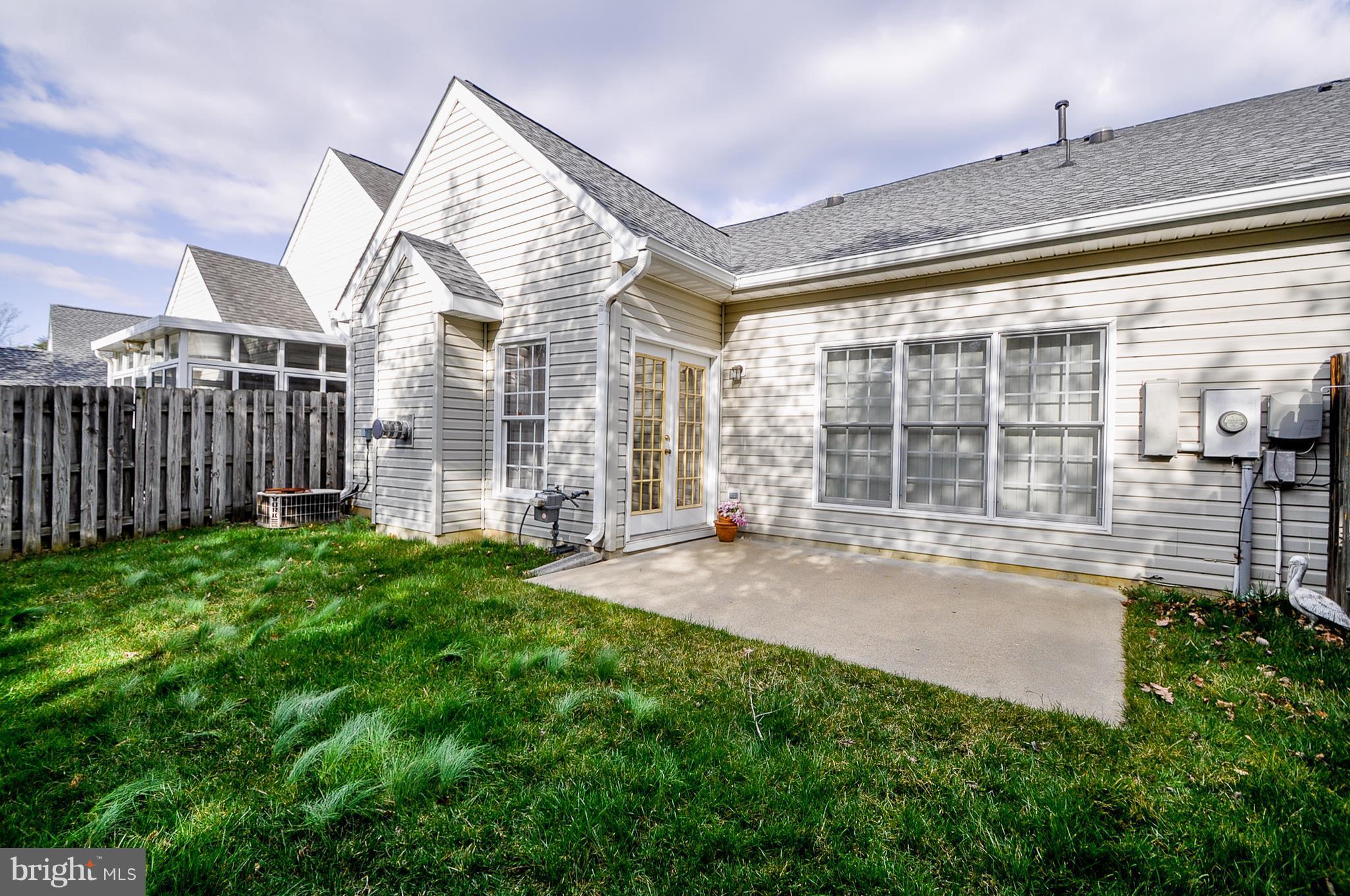 TURNBERRY WEST - Residential