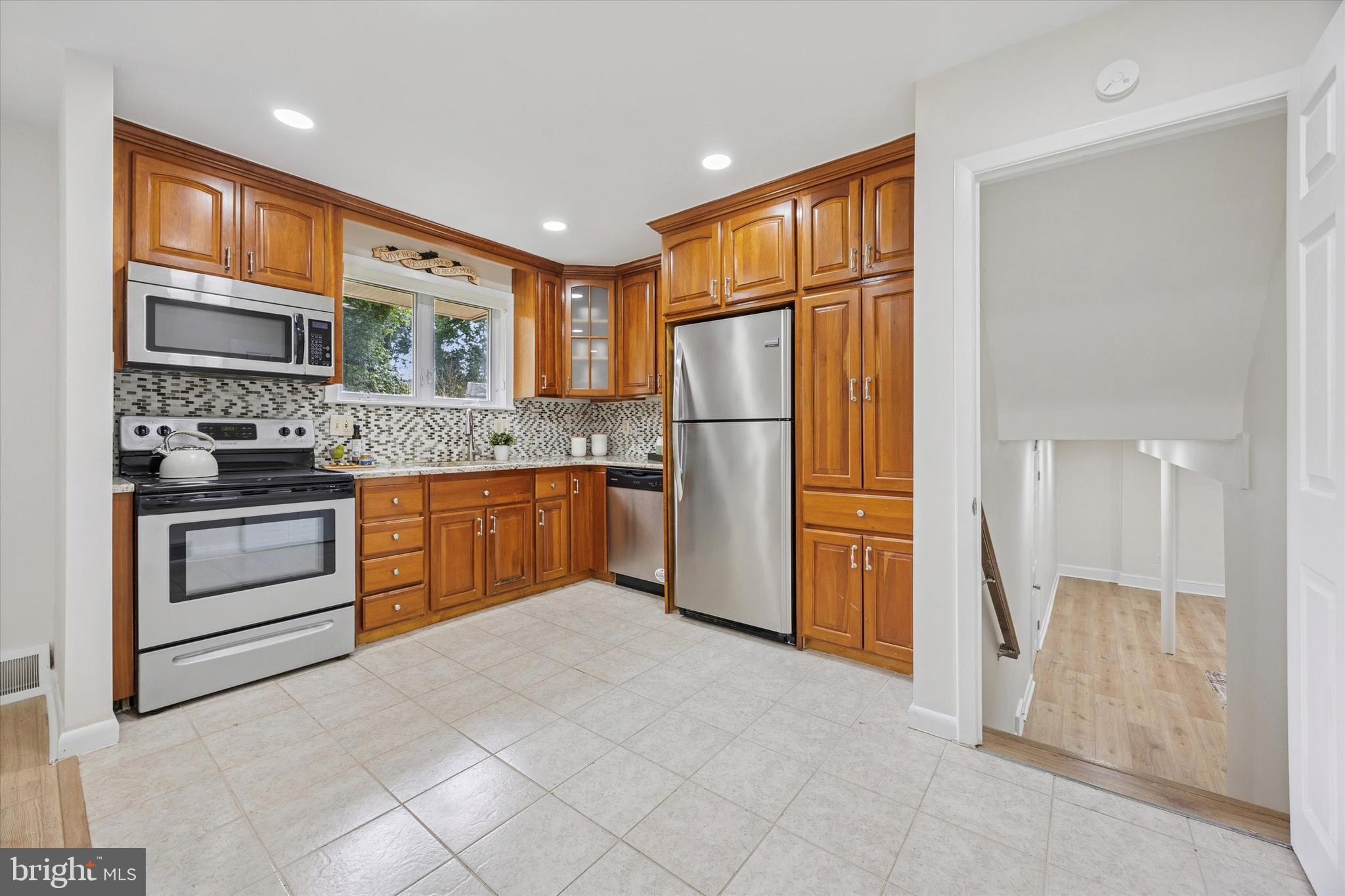 VALLEY FORGE ACRES - Residential