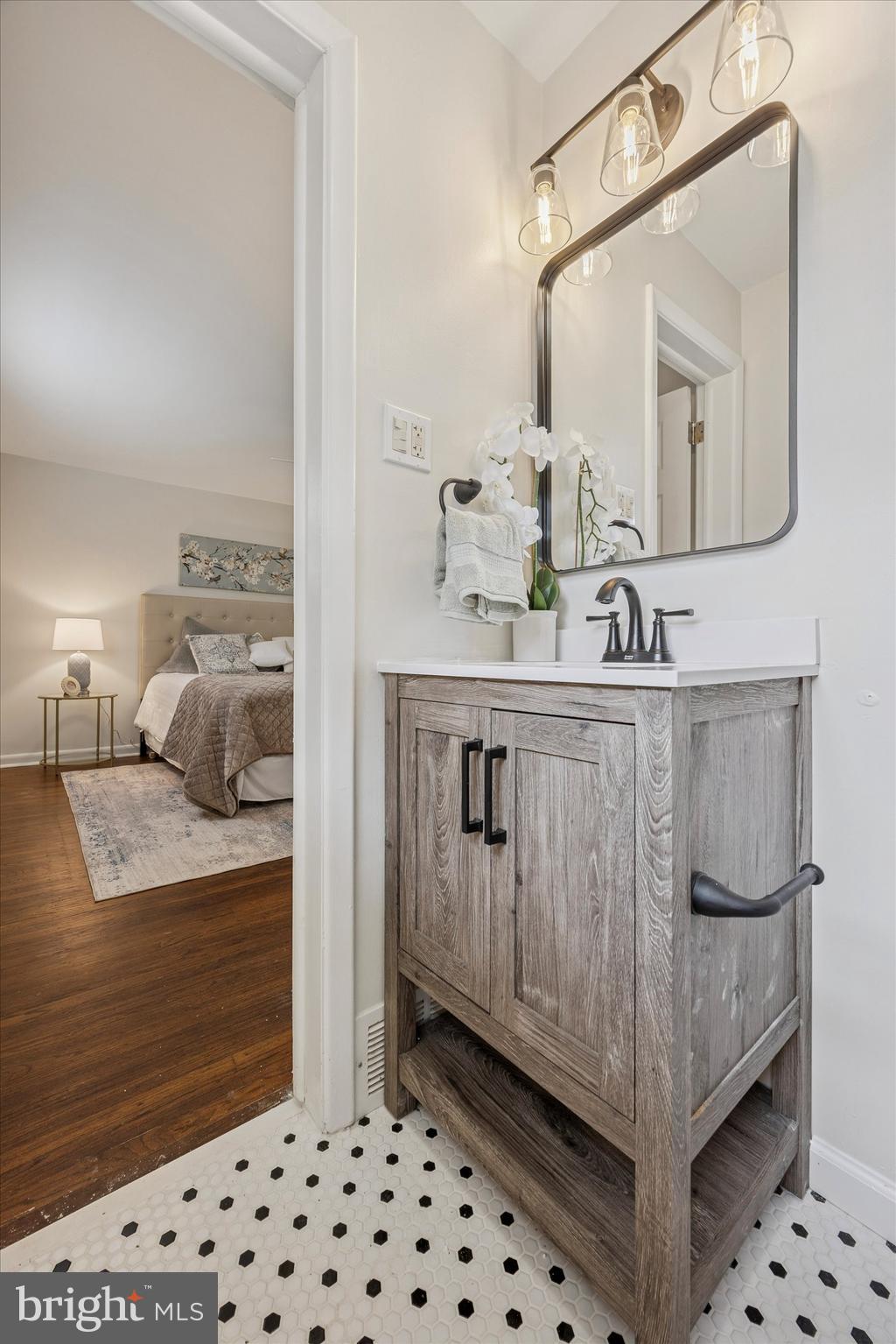 VALLEY FORGE ACRES - Residential